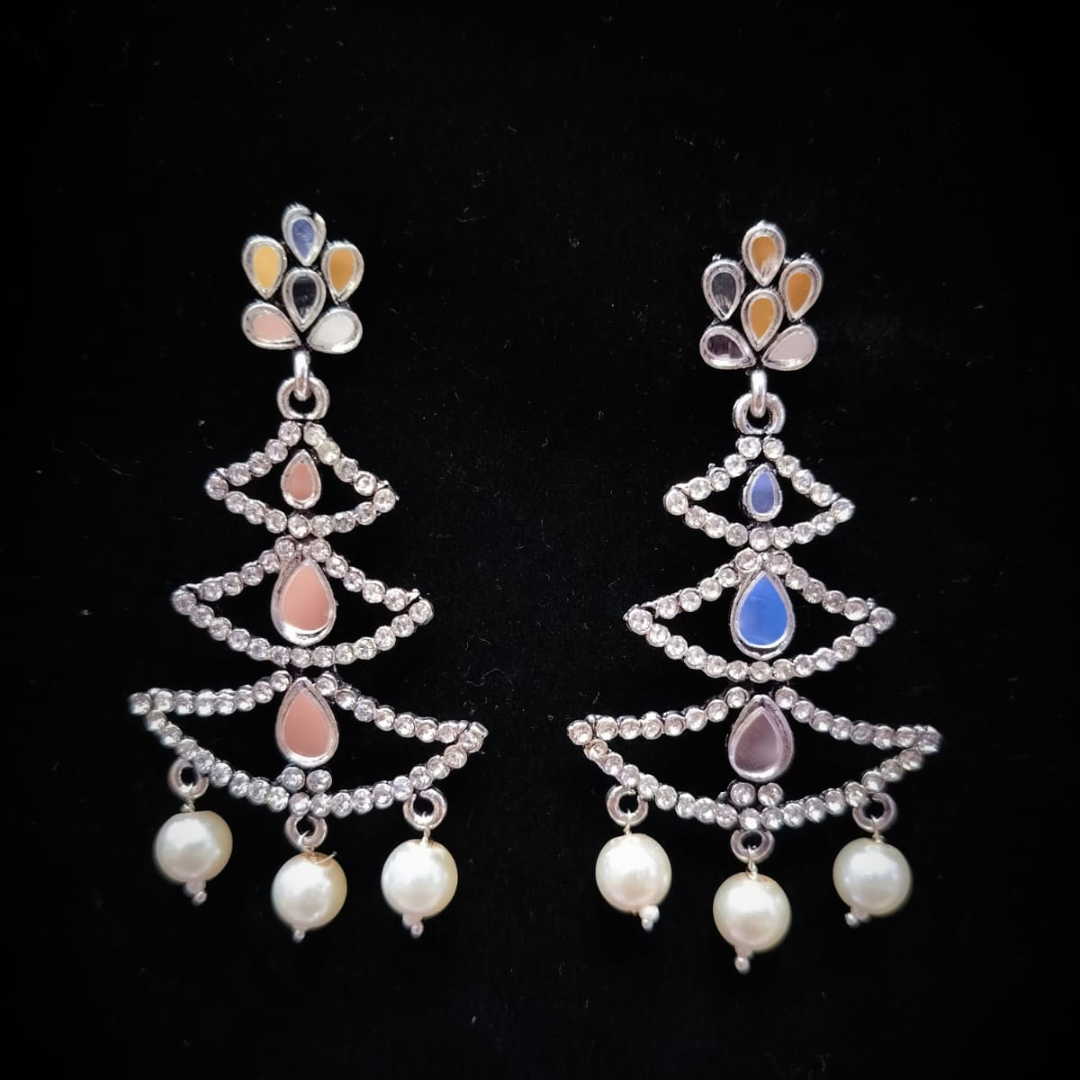 Buy Sukkhi Stylish LCT Gold Plated Pearl Chandelier Earring For Women  Online at Best Prices in India - JioMart.