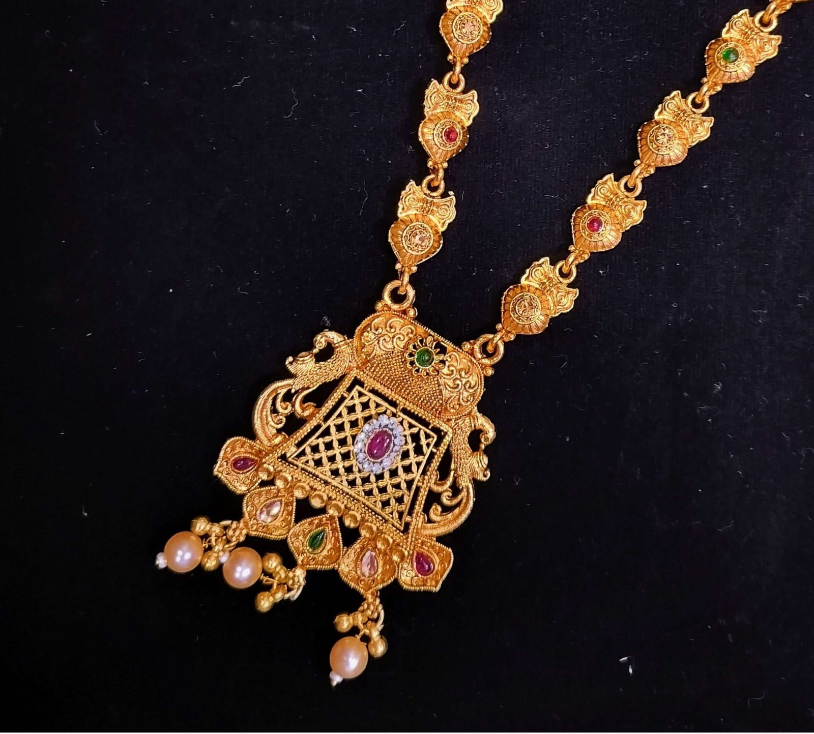 Regal Majesty Necklace Set with Earrings | Timeless Elegance | Shree Pramukh Jewellery