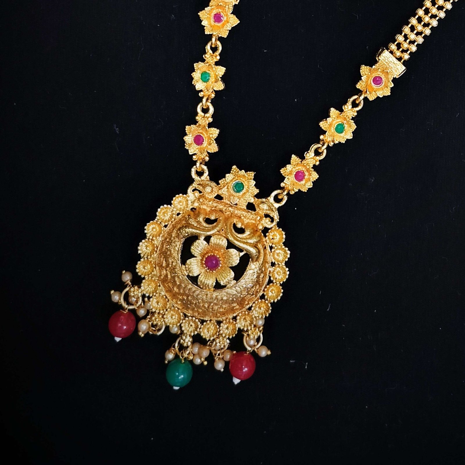 Celestial Sunburst Necklace Set with Colorful Accents | Shree Pramukh Jewellery