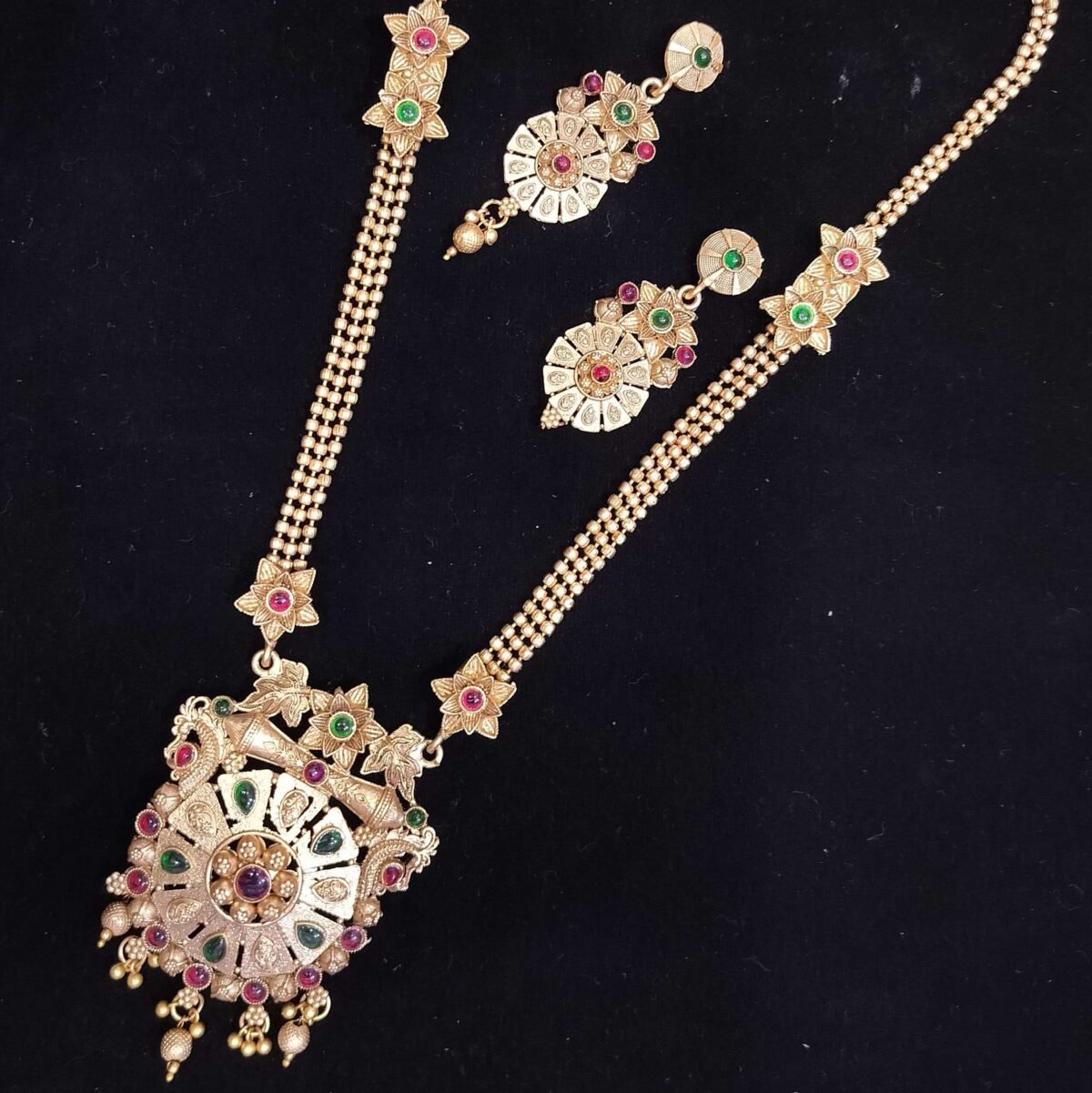 Celestial Bloom Traditional Necklace Set Online | Shree Pramukh Jewellery