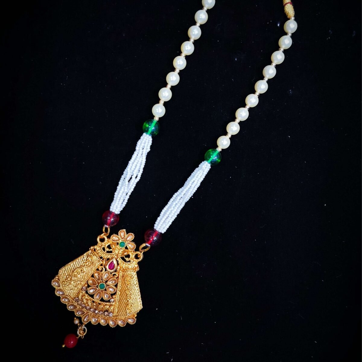 Regal Elegance Pearl Necklace Set Online | Shree Pramukh Jewellery